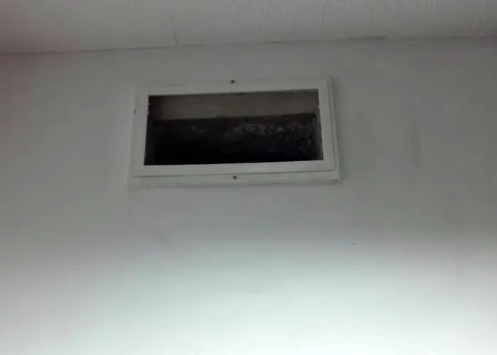 Parque de Campismo на пъпа на варна, входа на морската градина