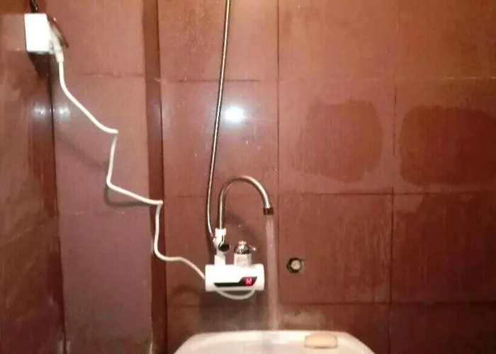 Parque de Campismo на пъпа на варна, входа на морската градина