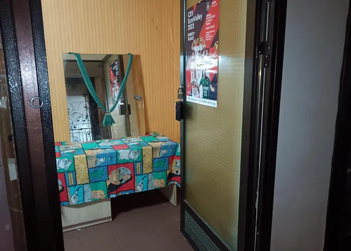 на пъпа на варна, входа на морската градина Varna