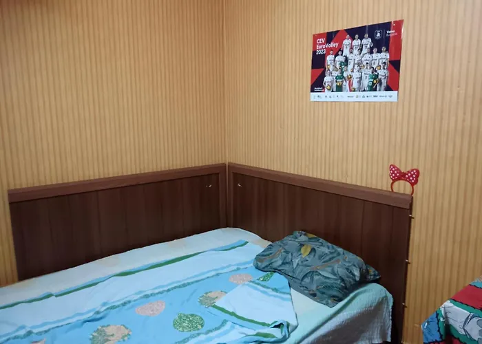 на пъпа на варна, входа на морската градина Parque de Campismo *