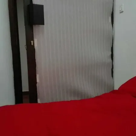 на пъпа на варна, входа на морската градина شقة *